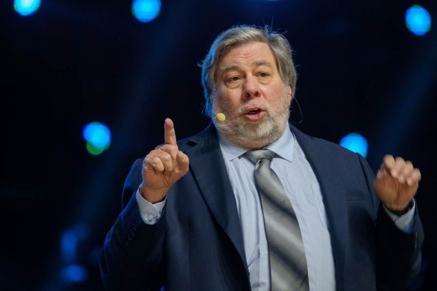 Mede-oprichter van Apple Steve Wozniak verliest een bitcoin-zwendelgerelateerde rechtszaak tegen YouTube. PlatoBlockchain-gegevensintelligentie. Verticaal zoeken. Ai.
