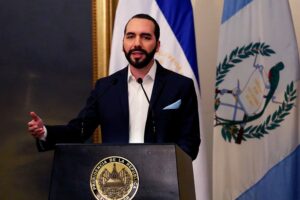 De president van El Salvador, Bukele, onthult de officiële bitcoin digitale portemonnee 'Chivo'. PlatoBlockchain-gegevensintelligentie. Verticaal zoeken. Ai.