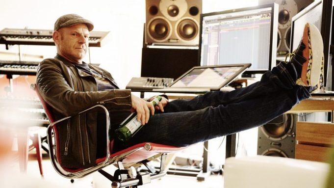 Ο συνθέτης του Justice League Soundtrack Tom Holkenborg ανακοινώνει δημοπρασία για το «Soundtrack of Your Life» Personalized Audio Odyssey PlatoBlockchain Data Intelligence. Κάθετη αναζήτηση. Ολα συμπεριλαμβάνονται.