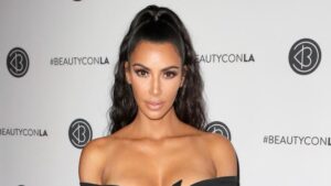 Kim Kardashian hat „EthereumMax“ gelobt, aber die SEC wird nicht glücklich darüber sein PlatoBlockchain Data Intelligence. Vertikale Suche. Ai.