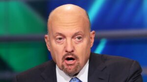 Mad Money’s Jim Cramer Moves From Bitcoin to Ethereum — Says ‘It’s More of a Currency’ PlatoBlockchain Data Intelligence. Vertical Search. Ai.