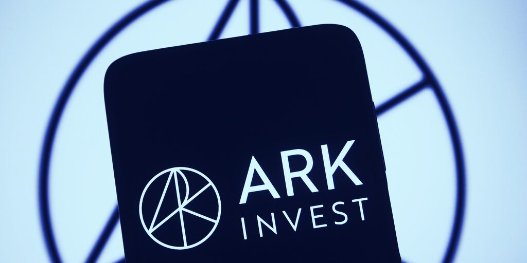 ARK Invest 又购买了 54 万美元的比特币相邻 Square Stock PlatoBlockchain Data Intelligence。 垂直搜索。 哎。