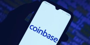 Coinbase Has Hired an Army of Support Staff to Keep Customers Happy PlatoBlockchain Data Intelligence. Vertical Search. Ai.