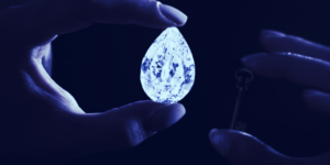 Sotheby's leiloa diamante raro por US$ 12 milhões em inteligência de dados Crypto PlatoBlockchain. Pesquisa Vertical. Ai.