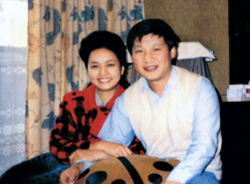 CGTN America: "Qixi Love Story: Sweet Moments of Xi Jinping and His Wife Peng Liyuan" PlatoBlockchain Data Intelligence. Lodret søgning. Ai.
