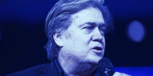 Chinese Exile With Ties to Steve Bannon to Pay SEC $539M Over G-Coins ICO PlatoBlockchain Data Intelligence. Vertical Search. Ai.