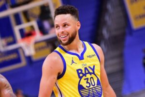 Crypto exchange FTX hires NBA superstar Stephen Curry as its global ambassador. PlatoBlockchain Data Intelligence. Vertical Search. Ai.