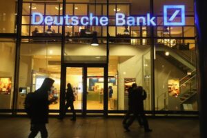 Deutsche Bank’s analyst says bitcoin will be ‘ultra violate,’ but it is here to stay. PlatoBlockchain Data Intelligence. Vertical Search. Ai.