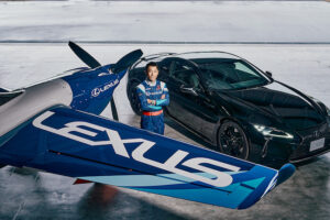 Air Race Pilot Yoshihide Muroya og Lexus kunngjør partnerskap for å lage historie og skape fremtidens PlatoBlockchain-dataintelligens. Vertikalt søk. Ai.