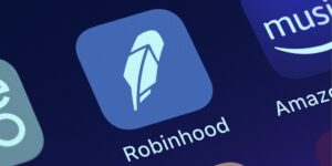 Os downloads de aplicativos Robinhood caíram 78%, Binance 50% em meio à estagnação do verão criptográfico PlatoBlockchain Data Intelligence. Pesquisa vertical. Ai.