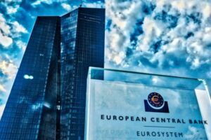Eksekutif ECB Fabio Panetta mendukung penggabungan euro digital. Kecerdasan Data PlatoBlockchain. Pencarian Vertikal. ai.