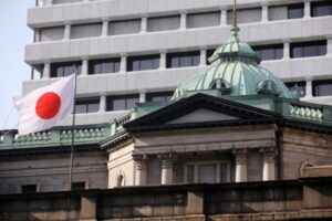Kepala Bank of Japan mengatakan Jepang harus bekerja sama dengan Eropa dan Amerika Serikat dalam CBDC. Kecerdasan Data PlatoBlockchain. Pencarian Vertikal. ai.