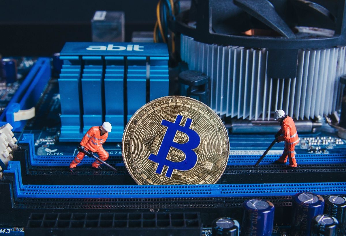 Bitcoin-BTC-Miners