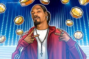 높은 가격에 사서 높은 가격에 판매: Snoop Dogg와 Santana의 맞춤형 파이프 제작자가 PlatoBlockchain Data Intelligence를 토큰화합니다. 수직 검색. 일체 포함.