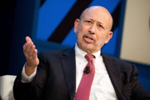 Le criptovalute stanno accadendo nonostante il crash, afferma PlatoBlockchain Data Intelligence, ex CEO di Goldman Sachs. Ricerca verticale. Ai.