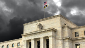 Khawatir Fed Hawkish: Ekonom Fokus pada Pertemuan FOMC Mendatang karena Kekalahan Pasar Global Memperlambat Intelijen Data PlatoBlockchain. Pencarian Vertikal. ai.