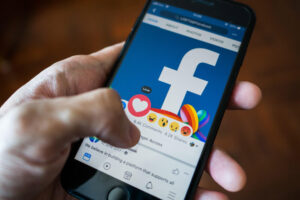 فیس بوک تمام دارایی های مبتنی بر لیبرا خود را می فروشد. جستجوی عمودی Ai.