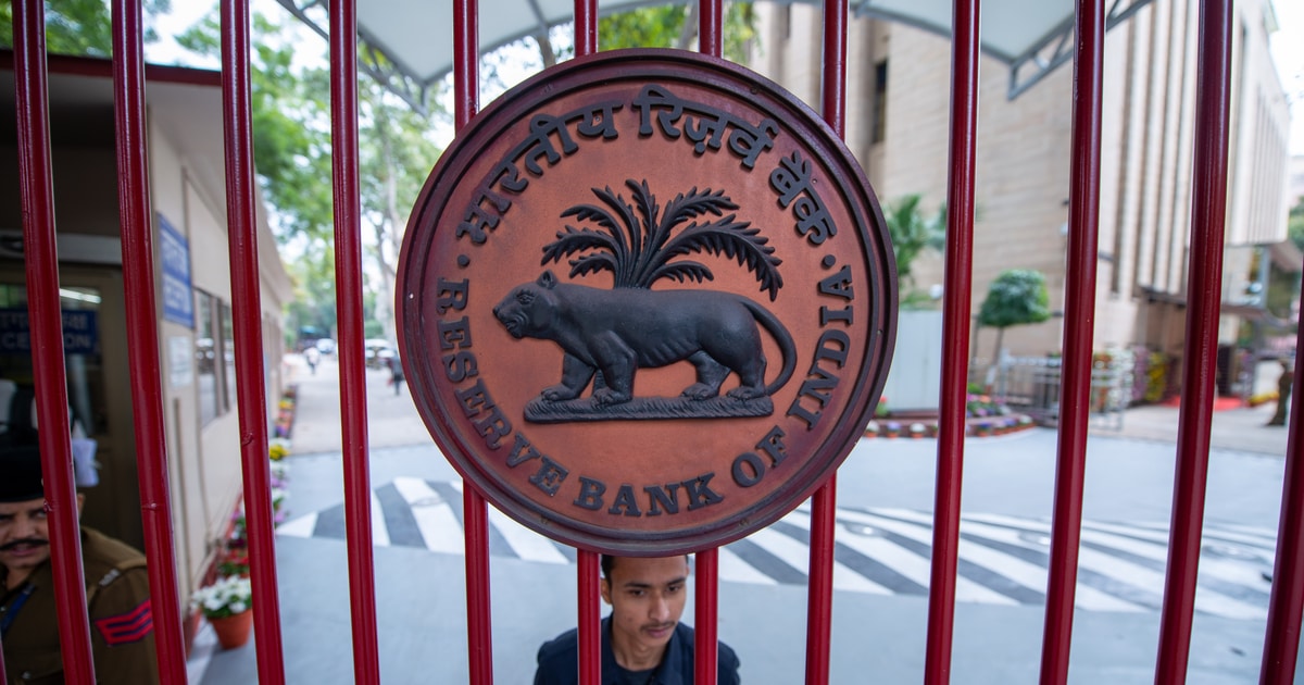 印度储备银行副行长柏拉图区块链数据情报表示，印度应该禁止加密货币。垂直搜索。人工智能。