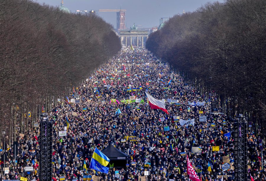 Berlin protest against War in Ukraine, Feb 27 2022