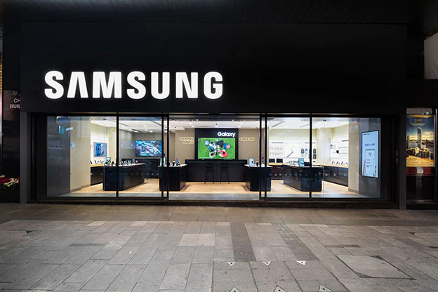 mo_Samsung-Experience-Store-in-Central-2