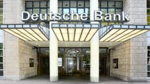 Deutsche Bank verlässt Russland, sagt, dass es dort kein neues Geschäft geben wird PlatoBlockchain Data Intelligence. Vertikale Suche. Ai.