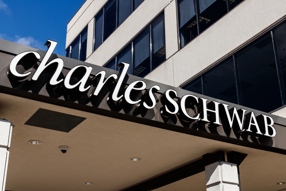 Yatırım Titanı Charles Schwab 'Kripto Ekonomisi' ETF'si PlatoBlockchain Veri İstihbaratına Başvuruyor. Dikey Arama. Ai.