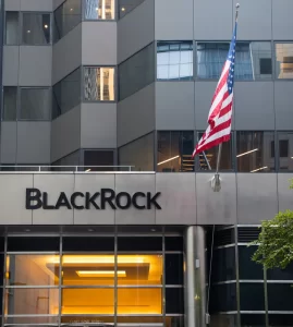 World’s Biggest Asset Manager BlackRock Lists New Blockchain ETF PlatoBlockchain Data Intelligence. Vertical Search. Ai.