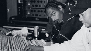 La star del rap Snoop Dogg crede che l'industria delle criptovalute si riprenderà: ha eliminato le mele marce PlatoBlockchain Data Intelligence. Ricerca verticale. Ai.