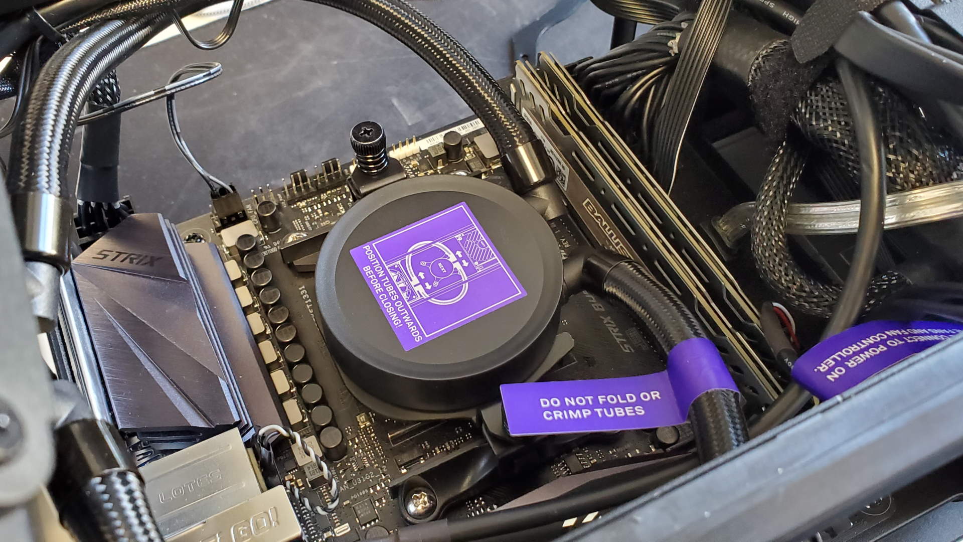 Chassi para PC NZXT H1 V2