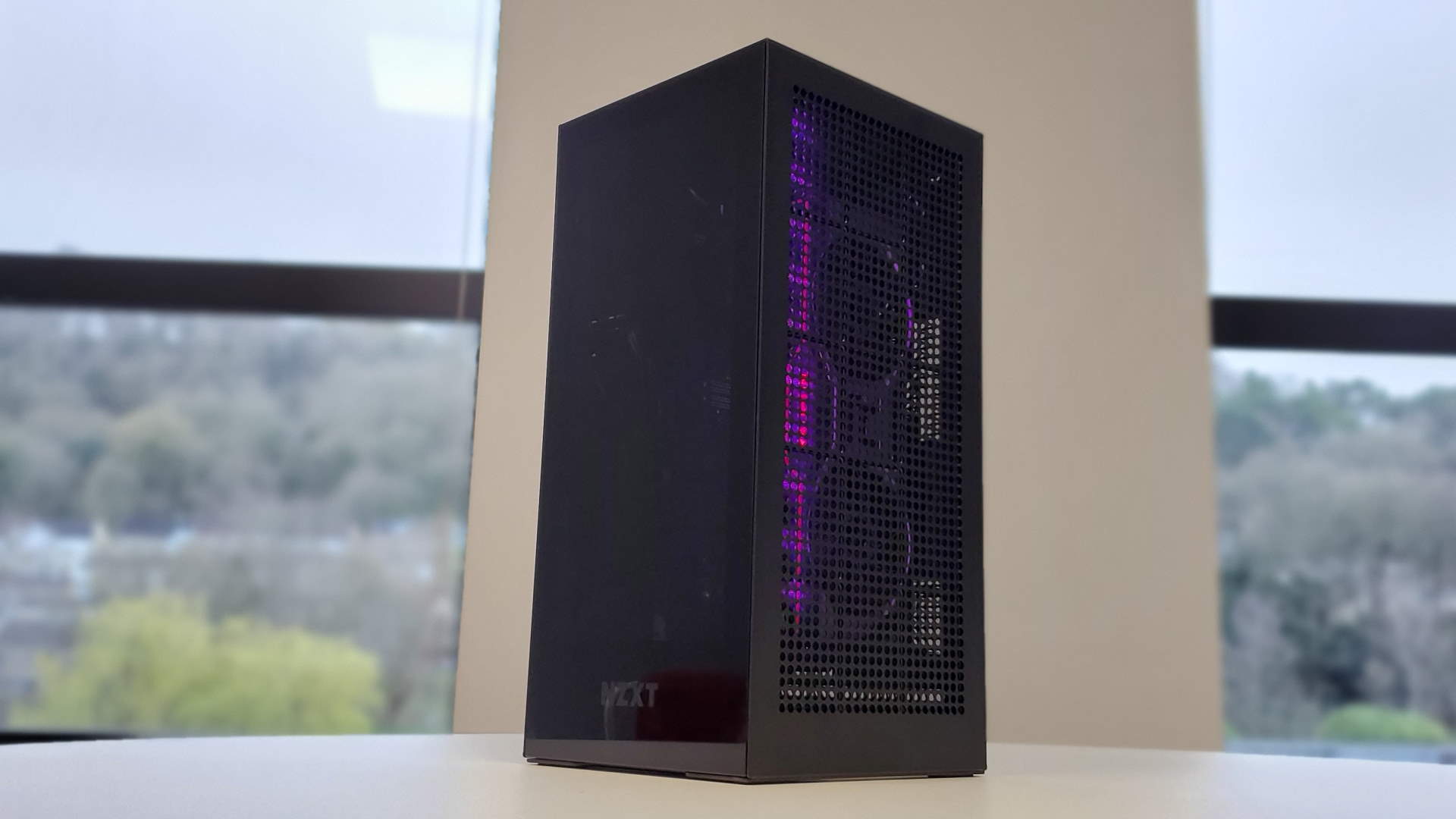 La mejor caja de PC mini-ITX en 2022 PlatoBlockchain Data Intelligence. Búsqueda vertical. Ai.