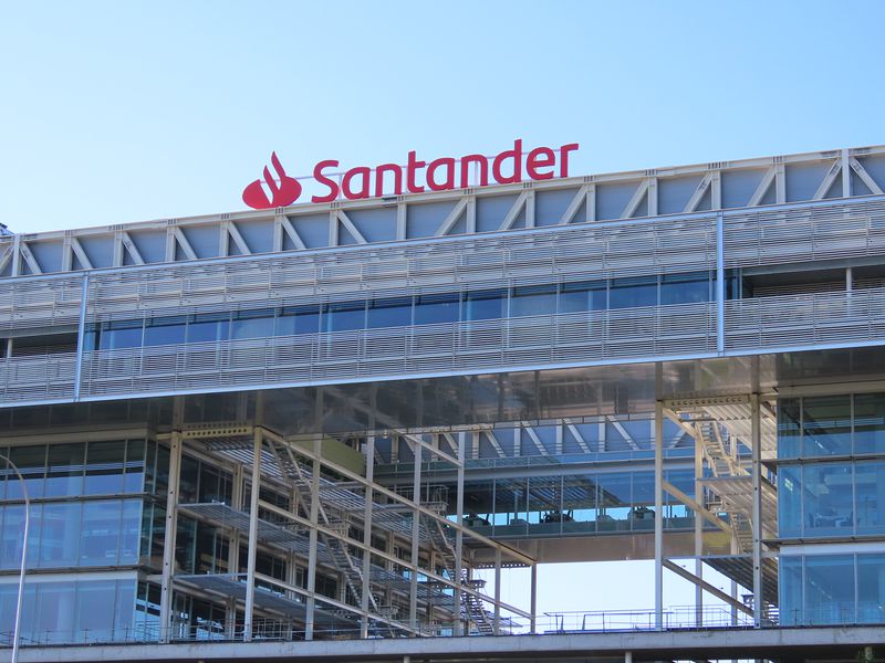 Il Banco Santander consentirà in Brasile di utilizzare criptovalute nei prossimi mesi, secondo il CEO di PlatoBlockchain Data Intelligence. Ricerca verticale. Ai.