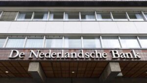 Die niederländische Zentralbank verhängt eine Geldstrafe von 3.4 Millionen US-Dollar gegen Krypto-Börse Binance unter Berufung auf „sehr schwerwiegende“ Verstöße gegen PlatoBlockchain Data Intelligence. Vertikale Suche. Ai.