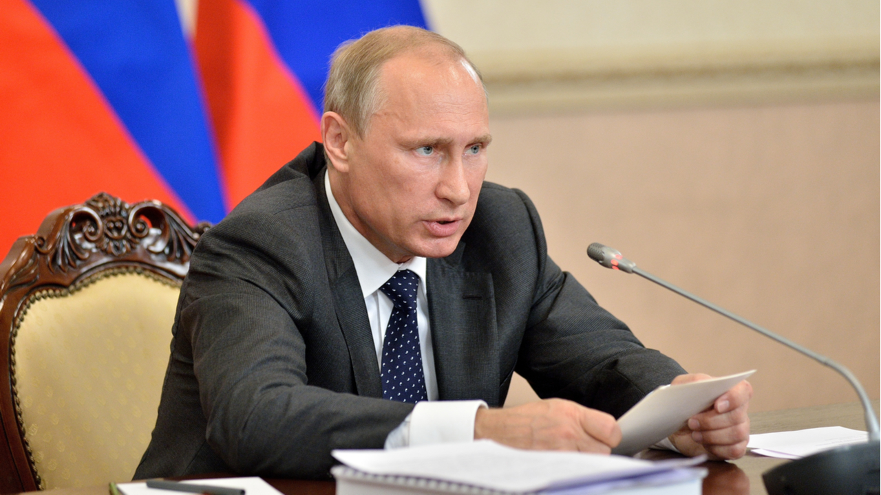 بوتين يوقع قانونًا يحظر المدفوعات بالأصول الرقمية في روسيا