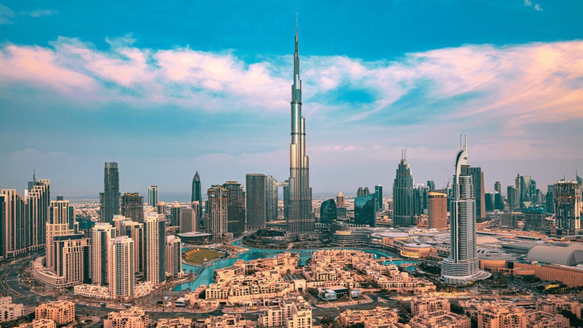 Pertukaran Crypto OTC yang berbasis di Dubai Menarik Pedagang yang Dihukum: Laporkan Intelijen Data PlatoBlockchain. Pencarian Vertikal. Ai.