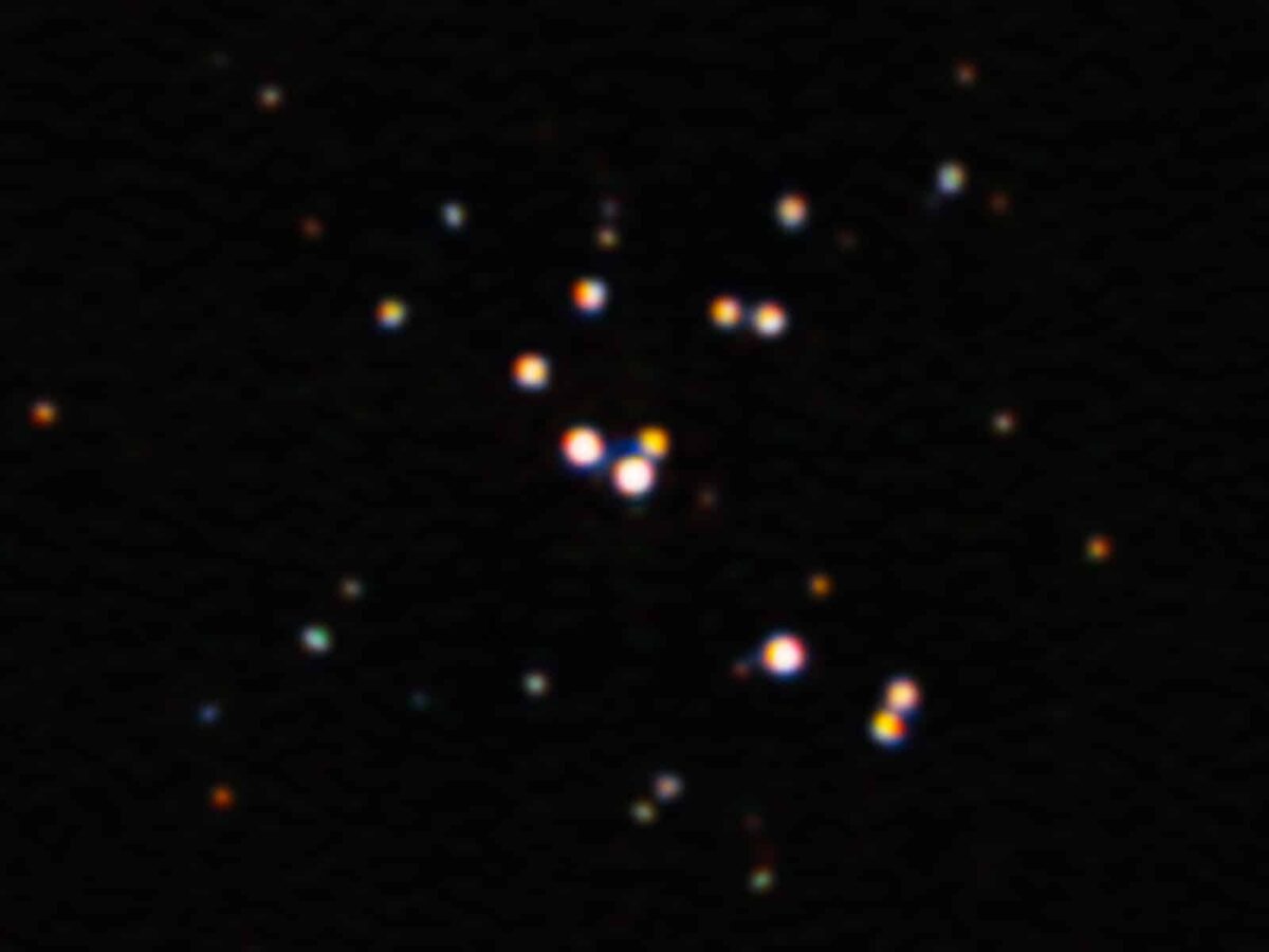 Astronomer opnåede det skarpeste billede nogensinde af universets mest massive kendte stjerne PlatoBlockchain Data Intelligence. Lodret søgning. Ai.