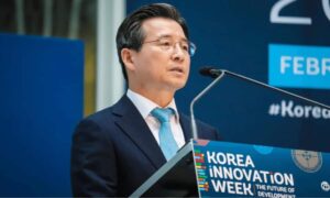 El ex viceministro de Economía de Corea del Sur se convierte en el director ejecutivo de un Instituto Blockchain PlatoBlockchain Data Intelligence. Búsqueda vertical. Ai.
