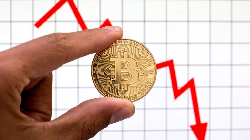 Kas Bitcoini (BTC) hind langeb augusti lõpuks 19 XNUMX dollarini? PlatoBlockchaini andmete luure. Vertikaalne otsing. Ai.