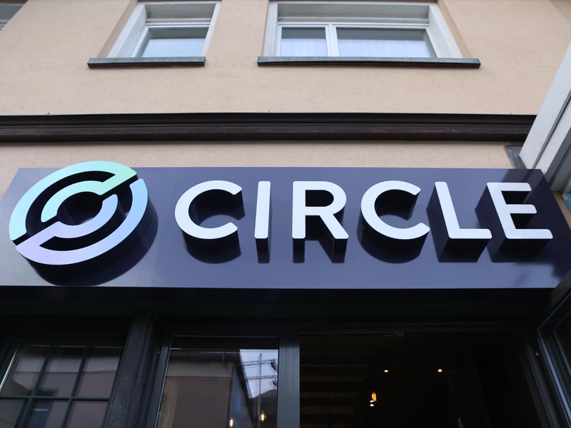 Circle Berinvestasi di 2 Perusahaan Crypto yang Diretas, Menambah Sakit Kepalanya Di Tengah Pengawasan Stablecoin Intelijen Data Blockchain. Pencarian Vertikal. Ai.