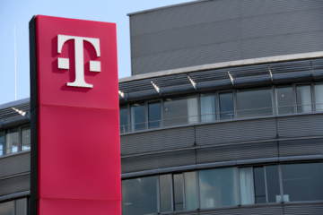 Telco giant Deutsche Telekom launches Ethereum validator PlatoAiStream Data Intelligence. Vertical Search. Ai.