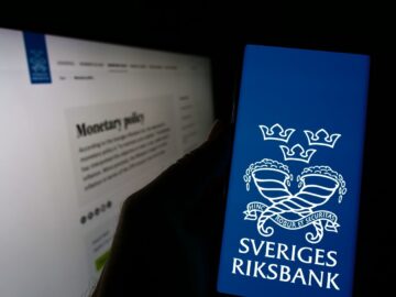 سویڈن کا مرکزی بینک فوری ادائیگیوں کے لیے ریٹیل CBDC کے استعمال کی جانچ کرے گا PlatoBlockchain ڈیٹا انٹیلی جنس۔ عمودی تلاش۔ عی