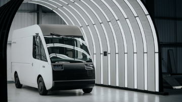 Arrivals første elektriske varevogn kommer fra produktionslinjen PlatoBlockchain Data Intelligence. Lodret søgning. Ai.