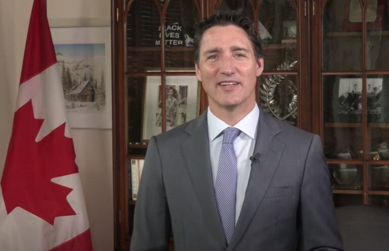Thủ tướng Canada: Từ chối lạm phát bằng cách đưa tiền tiết kiệm vào tiền điện tử là một ý tưởng tồi Tìm kiếm dọc. Ái.