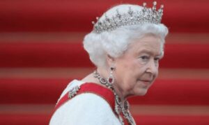 PlatoBlockchain Veri İstihbaratını Geçtikten Birkaç Saat Sonra Kraliçe Elizabeth'in Çok Sayıda Memecoin'i Ortaya Çıktı. Dikey Arama. Ai.