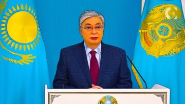 カザフスタンの大統領は、Crypto PlatoBlockchain Data Intelligence を合法化する準備ができていると述べています。 垂直検索。 あい。