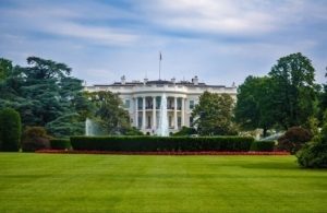 کاخ سفید دستورالعمل‌های امنیت سایبری را برای فروشندگان نرم‌افزار برای هوش داده پلاتوبلاکچین صادر می‌کند. جستجوی عمودی Ai.