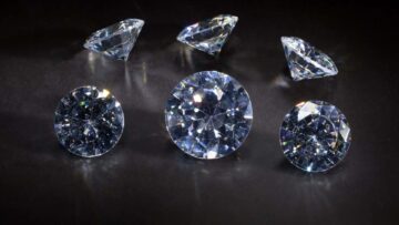 Extraños diamantes se formaron después de que el planeta enano colisionara con un gran asteroide PlatoBlockchain Data Intelligence. Búsqueda vertical. Ai.