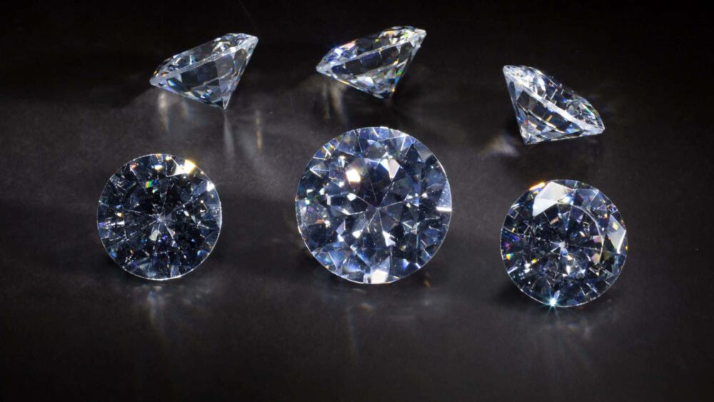 Merkelige diamanter dannet etter at dvergplaneten kolliderte med en stor asteroide PlatoBlockchain Data Intelligence. Vertikalt søk. Ai.