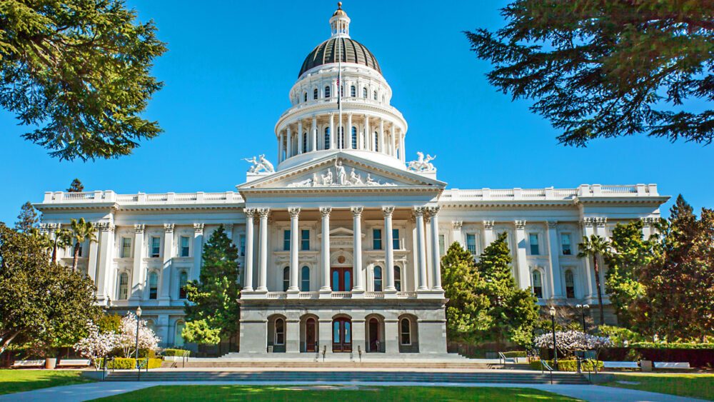 Каліфорнія розпочинає репресії проти 11 криптокомпаній, звинувачених у керуванні схемами Понці
