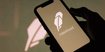 Robinhood listaa USDC:n ensimmäiseksi vakaaksi kolikoksi kaupankäyntialustan PlatoBlockchain Data Intelligencessä. Pystysuuntainen haku. Ai.