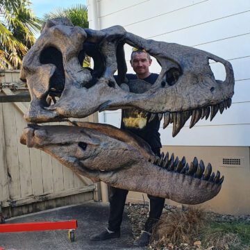 VR-beeldhouwer heeft T-Rex op ware grootte gebouwd die hij in de echte wereld brengt PlatoBlockchain-gegevensintelligentie. Verticaal zoeken. Ai.